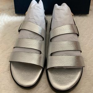 NIB Cole Haan silver leather sandals. SZ 8. Comfy!